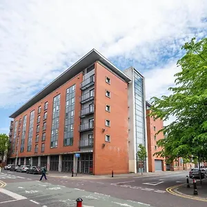 best-location-in-belfast-free-parking.belfasthotelsireland.com/